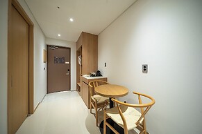 Chestertons GyeongJu