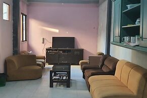 OYO 90816 Wisma Awal Fajar Syariah Near Mars Gym Bulukumba