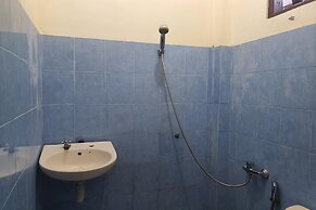 OYO 90816 Wisma Awal Fajar Syariah Near Mars Gym Bulukumba