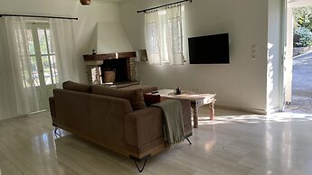 Villa Reggina by Konnect, 1.5km from Gaios