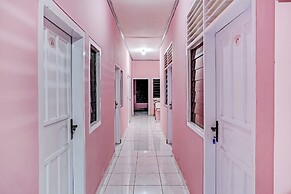 OYO 90289 Lestari Syariah Homestay