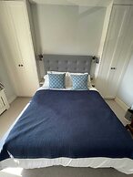 Bright & Stylish 1BD Flat - Wandsworth Town