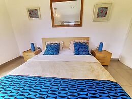 Beautiful one bed Apartment in Tema, Community 6