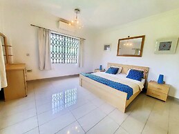 Beautiful one bed Apartment in Tema, Community 6