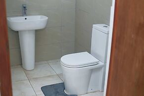 Beautiful one bed Apartment in Tema, Community 6