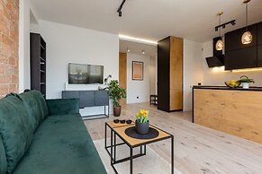 Grójecka Studio Warsaw by Renters