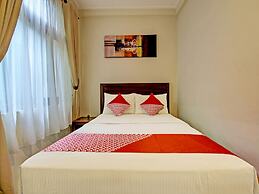 OYO 91300 Sunny Side Villa