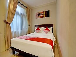 OYO 91300 Sunny Side Villa