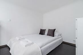 Apartment Topolowa by Renters