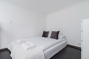 Apartment Topolowa by Renters