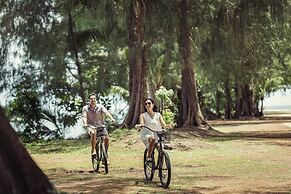 Four Seasons Explorer, Palau - Cruising Resort