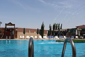 Al Baiara Resort