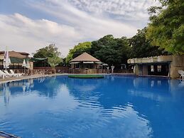 Al Baiara Resort