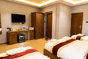 Baranda Restro and Events