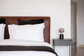 Eretria Luxurious Seafront Villa