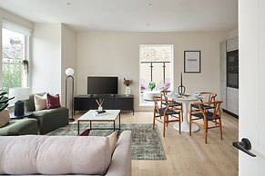 Fulham  Hestercombe House by Viridian Apartments