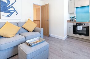 Myrtle - 1 Bedroom Apartment - Saundersfoot