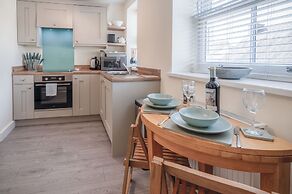 Myrtle - 1 Bedroom Apartment - Saundersfoot