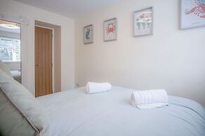 Myrtle - 1 Bedroom Apartment - Saundersfoot