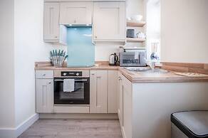 Myrtle - 1 Bedroom Apartment - Saundersfoot