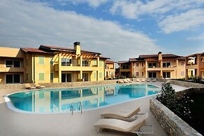 Le Corti Caterina Apts with pool