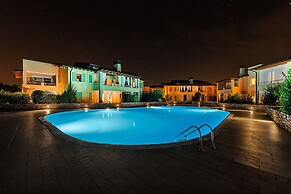 Le Corti Caterina Apts with pool