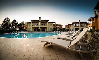 Le Corti Caterina Apts with pool