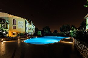 Le Corti Caterina Apts with pool
