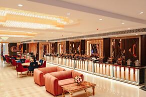 The Eliot Hotel & Banquet