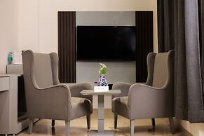 The Eliot Hotel & Banquet