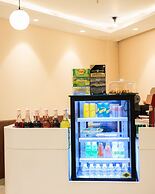 The Eliot Hotel & Banquet