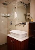 The Eliot Hotel & Banquet