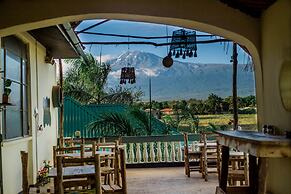 Hill View Garden Hotel