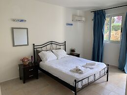 3-Bedroom Apartment on Beach Cassiopeia
