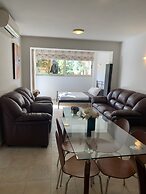 3-Bedroom Apartment on Beach Cassiopeia