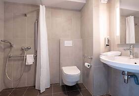 B&B HOTEL Cluses Sud