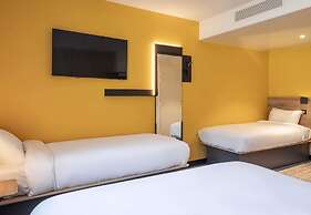 B&B HOTEL Cluses Sud