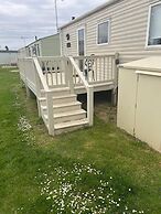 pet Free 2 Bedroom Caravan With Decking at Heacham