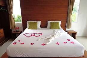 Sukcheewa Residence Phuket