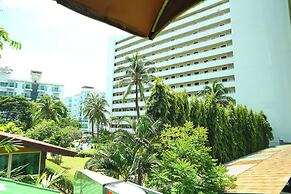 Sukcheewa Residence Phuket