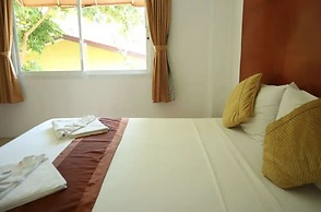 Sukcheewa Residence Phuket