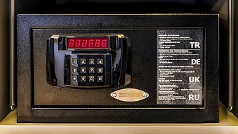 Atar Airport Hotel & Spa