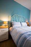 Gorgeous 3-bedroom Cottage by the River in Reading