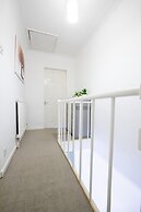 Gorgeous 3-bedroom Cottage by the River in Reading