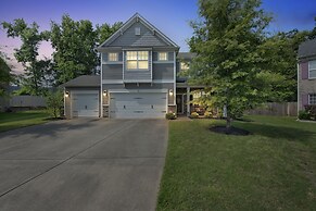Charming Charlotte Retreat in Steele Creek by Redawning