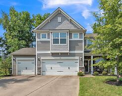 Charming Charlotte Retreat in Steele Creek by Redawning