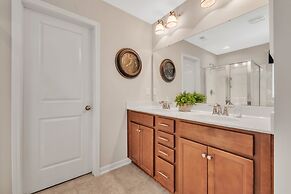 Charming Charlotte Retreat in Steele Creek by Redawning