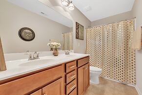 Charming Charlotte Retreat in Steele Creek by Redawning