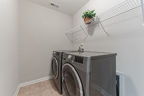 Charming Charlotte Retreat in Steele Creek by Redawning