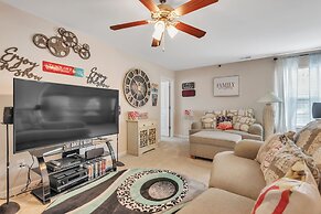 Charming Charlotte Retreat in Steele Creek by Redawning